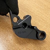 картинка Адаптер V-4 11487 от магазина moto-bazar61.ru