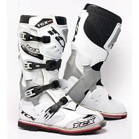 картинка Мотоботы TCX PRO 2.1 WHITE 43 от магазина moto-bazar61.ru