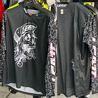 картинка Майка кроссовая LEATT Moto 4.5 Lite Skull black XL 5021020303 XL от магазина moto-bazar61.ru