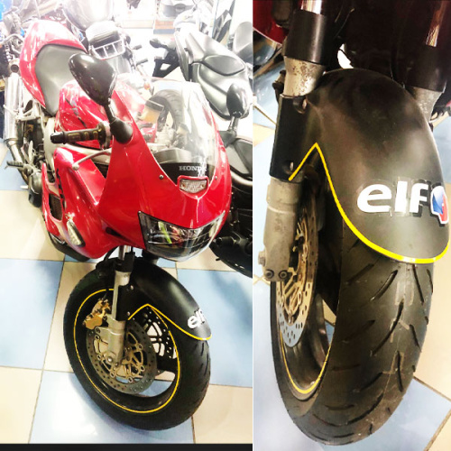 HONDA VTR 1000 F JH2SC36AXXM201450 1999 - фото высокого качества фото 3 Мотоцикл HONDA VTR 1000 F JH2SC36AXXM201450 1999 - детальные фото фото 3