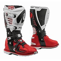 картинка Мотоботы FORMA PREDATOR blk/wh/red 49 FORC520 49 от магазина moto-bazar61.ru