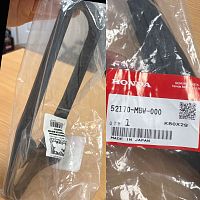 картинка Успокоитель приводной цепи HONDA 52170-MBW-000 CBR600F4/4i от магазина moto-bazar61.ru