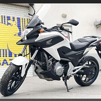 Мотоцикл HONDA NC 700 X RC63-1101122 2013 - вид спереди и сбоку