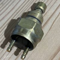 картинка Датчик включения вентилятора TourMax RFS-501 37760-MB9-000 от магазина moto-bazar61.ru