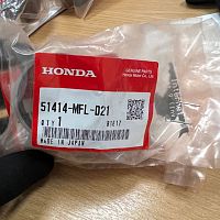 картинка Втулка направляющая на вилку HONDA 51414-MFL-D21 от магазина moto-bazar61.ru