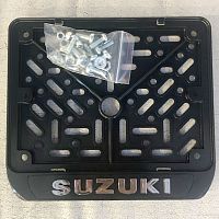 картинка Рамка под номер SUZUKI 190*145 5540-2019 от магазина moto-bazar61.ru