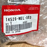 картинка Натяжитель цепи ГРМ HONDA CBR1000RR 04 14520-MEL-003 от магазина moto-bazar61.ru