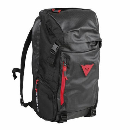 картинка Рюкзак DAINESE D-THROTTLE W01 Stealth-red 201980070 от магазина moto-bazar61.ru