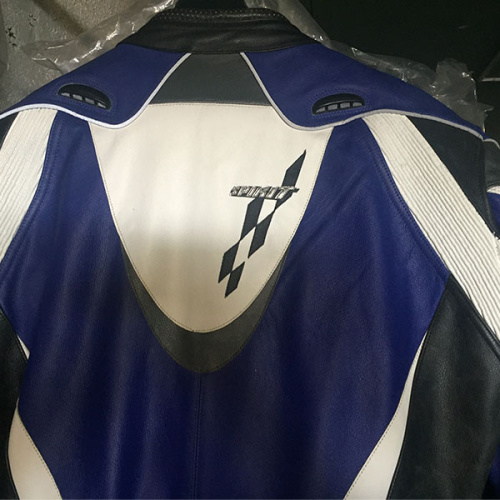 картинка Комбинезон  кожа BUSE Spirit blk/blue/wh 54 32010B от магазина moto-bazar61.ru фото 3