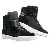 картинка Мотоботы DAINESE Metropolis D-WP 45 blk/antr 1775213-604-45 45 от магазина moto-bazar61.ru