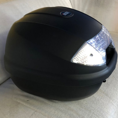 картинка Кофр IXS Artista 30L X91700-003-30 от магазина moto-bazar61.ru фото 3