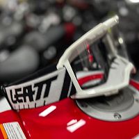 картинка Очки кроссовые LEATT Vizion 2.5 White Clear 90 VLT 8025250470 от магазина moto-bazar61.ru