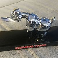 картинка Статуя Angry DUCK 02-098 от магазина moto-bazar61.ru