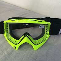 картинка Очки кроссовые THOR GOGGLE S14 ENEMY tread green 2601-1734 от магазина moto-bazar61.ru