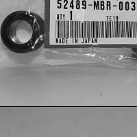 картинка Сайлентблок HONDA 52489-MBR-003 от магазина moto-bazar61.ru