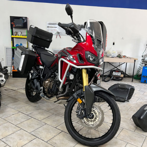 картинка HONDA CRF1000L AFRICA TWIN SD04-1100349 2016 от магазина moto-bazar61.ru фото 3