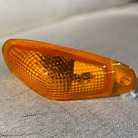 картинка Поворотники K&S ZZ-R400 93- front left 25-2262 от магазина moto-bazar61.ru