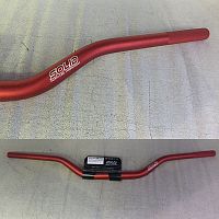 картинка Руль ZETA Solid HANDLE BAR RED(28.6mm) ZE04-6653 от магазина moto-bazar61.ru