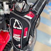 картинка Рюкзак-гидропак LEATT GPX Race HF 2.0 red/black 7016100120 от магазина moto-bazar61.ru