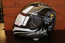 картинка Шлем VEGA MACH-1 FLAT HEAT BLACK GRAPHIC XL от магазина moto-bazar61.ru