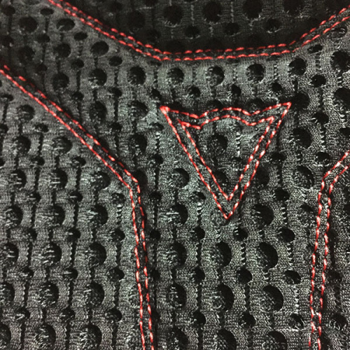 картинка Cумка поясная DAINESE EXCHANGE POUCH L bl/red 1980055-684-001 от магазина moto-bazar61.ru фото 2