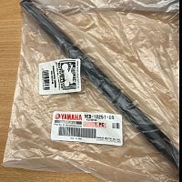 картинка Успокоитель цепи ГРМ YAMAHA FZ6/R6 5EB-12251-00 от магазина moto-bazar61.ru