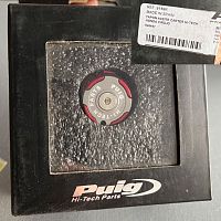 картинка Пробка заливная картера PUIG 6156R red Honda/Kawasaki/Ducati от магазина moto-bazar61.ru