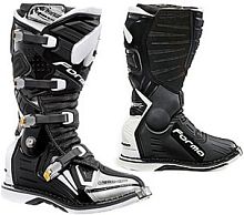 картинка Мотоботы FORMA DOMINATOR COMP BLACK 46 от магазина moto-bazar61.ru
