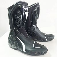 Мотоботы DAINESE TR-COURSE OUT AIR blk/blk/wh 42 1795170-948-009 42 фото | Moto-Bazar