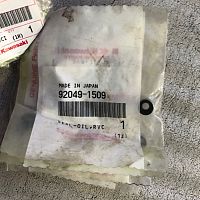 картинка Колпачок маслосъёмный KAWASAKI 92049-1509 от магазина moto-bazar61.ru