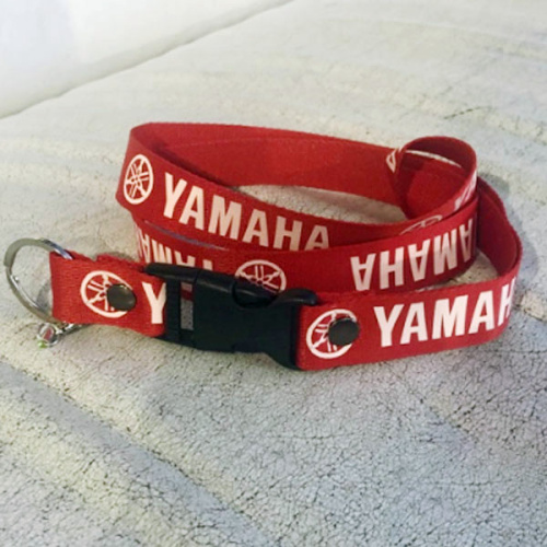 картинка Шнурок для ключей YAMAHA red/white Y11-402 от магазина moto-bazar61.ru