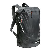 картинка Рюкзак DAINESE D-STROM W01 Stealth-red 201980081 от магазина moto-bazar61.ru
