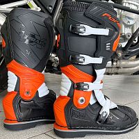 картинка Мотоботы FORMA TERRAIN EVOLUTION TX blk/orange/wh 43 FORC600 29423 43 от магазина moto-bazar61.ru