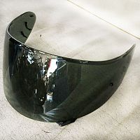 картинка Визор SHOEI CW-1 WITH PIN D. SMOKE 17 16 003 1 05227 от магазина moto-bazar61.ru