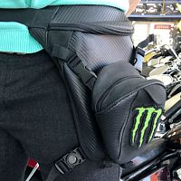 картинка Cумка набедренная Hip Bag Carbon 5 Monster 19104 от магазина moto-bazar61.ru