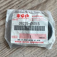 картинка Сальник SUZUKI 09285-06015 от магазина moto-bazar61.ru