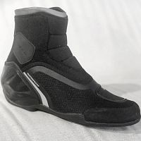 картинка Мотоботы DAINESE Dinamika D-WP 43 blk/antracite 1775212-604-43 43 от магазина moto-bazar61.ru