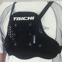 картинка Черепаха RS TAICHI FLEX CHEST PROTECTION 8mm от магазина moto-bazar61.ru