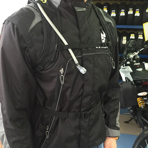 картинка Рюкзак SCOTT Hydro Roamer blck/neon/yell SC_246219-4755223 от магазина moto-bazar61.ru фото 2