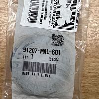 картинка Сальник HONDA 91207-MAL-601 40X62X8.4 от магазина moto-bazar61.ru