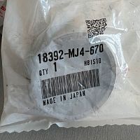 картинка Втулка HONDA 18392-MJ4-670 от магазина moto-bazar61.ru